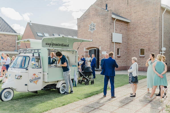 ijskar huren kerk ijskar huren kerk